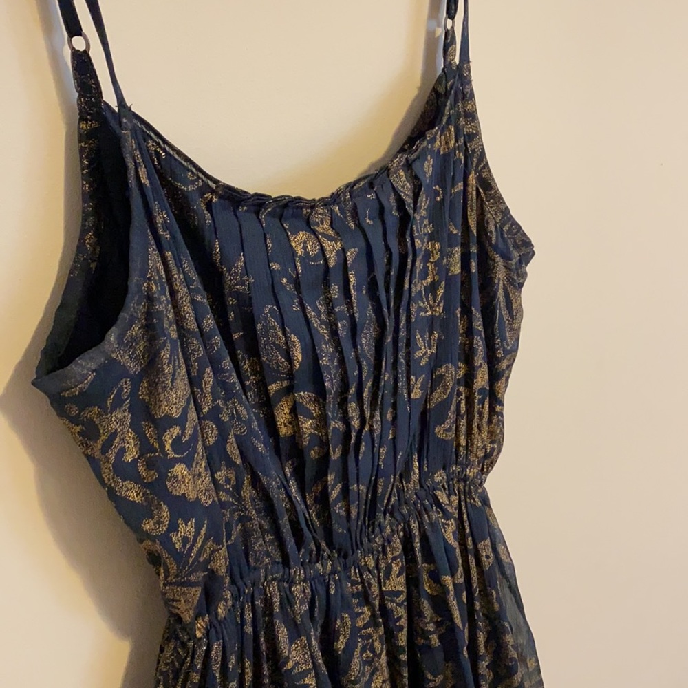 Abercrombie & Fitch Navy and Gold Long Tank